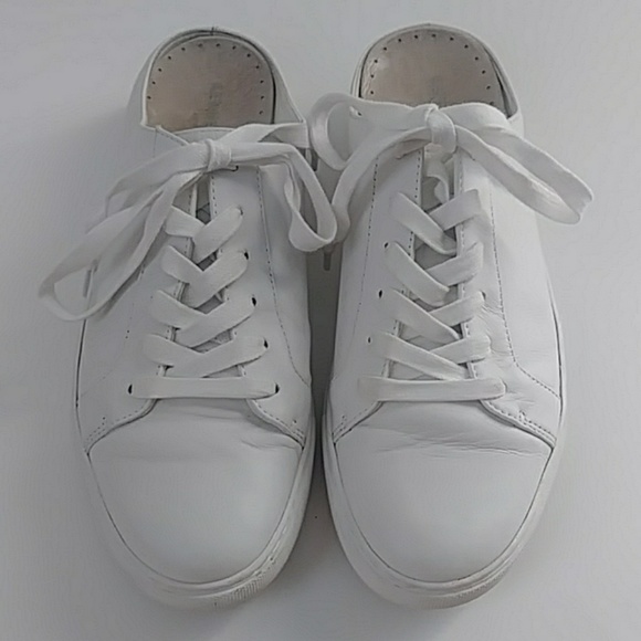 Kenneth Cole Shoes - KENNETH COLE WHITE LEATHER SLIDE ON SNEAKERS 8.5